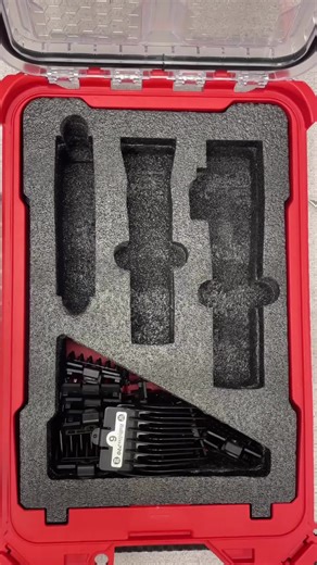 A custom @babyliss4barbers kit for @the1_hi_cutta What’s in your PackOut? Get your Kaizen inserts from our online shop. • #goldfx #babyliss4barbers #barber #trimmers #clippers #packout #haircut@BaBylissPROBARBERologyLA