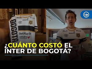 Así presumió Ryan Reynolds la camiseta del Internacional de Bogotá, su nuevo equipo