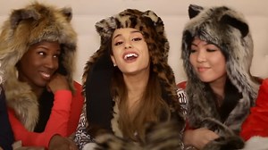 Ariana Grande - Santa Tell Me (Official Video)