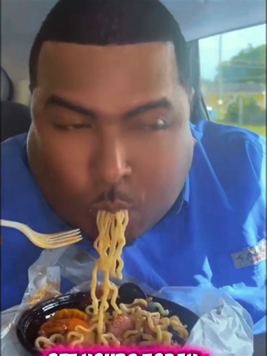 🔥 SEAFOOD FEAST ALERT🔥 Shout to Patrice at Exuma Down Home Cooking (📍 Soldier Road)! 🦐🐚🌭 This ain’t just lobster—it’s a FLAVOR EXPLOSION! Shrimp, mussels, sausages, veggies, ramen noodles (YES, RAMEN! 🍜), all swimming in that RICH CONCH BROTH that’ll make your soul dance. Every bite? A PARTY IN YOUR MOUTH 🎉—and EVERYONE’S INVITED 💬 This pot’s got EVERYTHING your tastebuds crave!” 💯 Drop the diet, grab a fork, and tell Patrice the #SeafoodSquad sent you! 🙌 #CaribbeanComfort #bahamastik