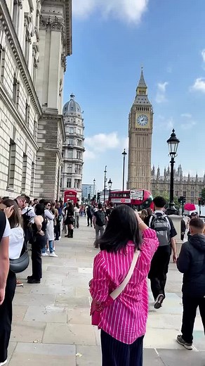 Unobstructed Views of Big Ben: Best Photo Spot in London
