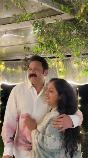 പഴയകാല ചിത്രം പങ്കുവെച്ച് കൃഷ്ണകുമാർ sindhu krishna krishna kumar #sindhukrishna #ytshorts #trending