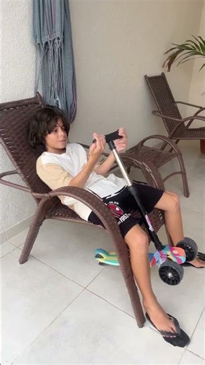 Levi and the cloning machine