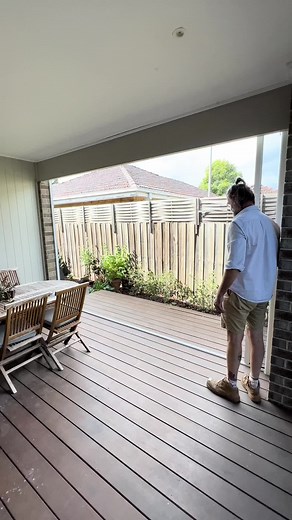 ZIPSLIDE Retractable Fly Screen for Home Improvement