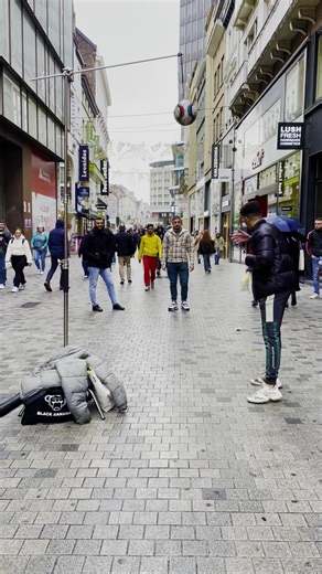 959K views · 1.5K reactions | Ronaldo jump challenge  #ronaldo #cr7 #football #challenge | No One Cares | Facebook