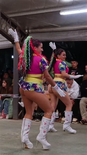 PASISTA RITMO PURO 🪄 BATUQUE DE SANTA 10 #passistas #samba