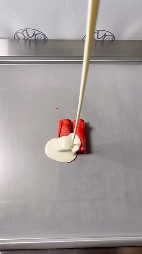 Cryo Rolls on Instagram: "Rolled Ice Cream out of Rolled Ice Cream Day 2"