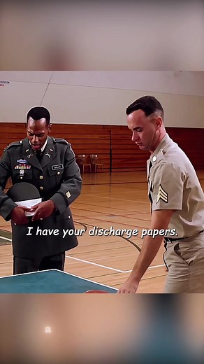 Forrest Gump: Iconic Scenes & Memorable Moments (1994)