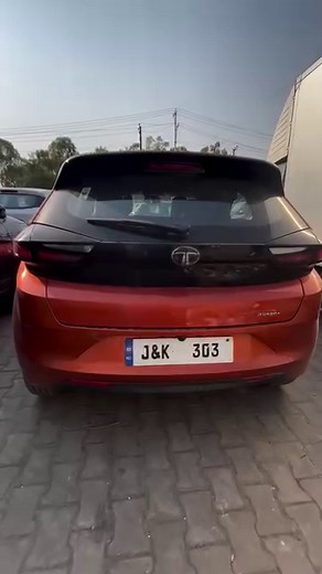 337K views · 3K reactions | Fortuner or Endeavour | Auto Tech World | Facebook