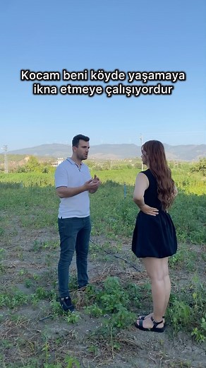 Dilan Karaali on Instagram: "Nedir bu erkeklerin köye yerleşme merağı ??😀"
