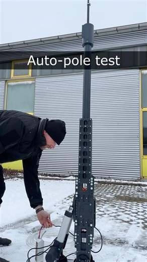 Automatic antenna pole test