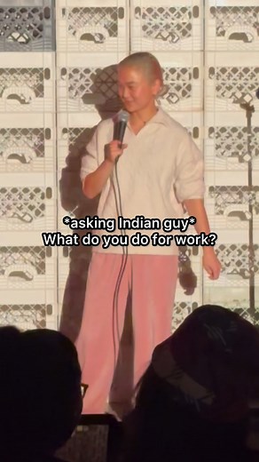 Teachable moment😅😂 #crowdwork #donttellcomedy #standupcomic | Soo Ra