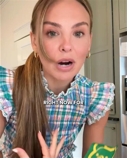 Grüns Superfood Gummies make it easy to fuel your body daily. Packed with 20 vitamins and minerals, they boost energy, support gut health, and promote wellness—keeping you healthy, even on your busiest days. | Hannah Brown