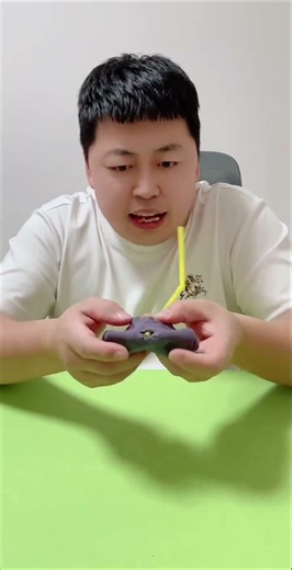 Wow, this slime can even build a tent#funny