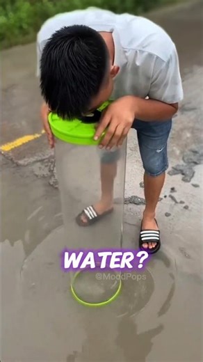 How to Dry Up Puddles Quickly! This Man Has a Trick 😱