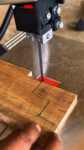 Precision Technique for Shaping Wooden Boards into Stair Steps — Perfect Size, Neat Angles