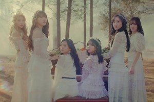 Watch: GFRIEND Sings Of The "Sunrise" In Stunning Comeback MV | Soompi