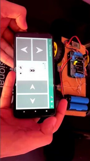 "Bluetooth Car with Arduino in Action!" "Mini Robot Car Controlled by Bluetooth 📱"