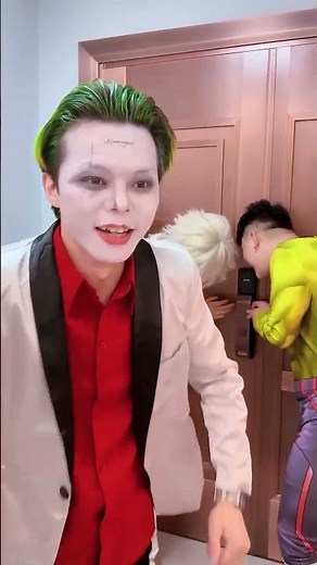 他们看到的是？.#joker #angel #shorts