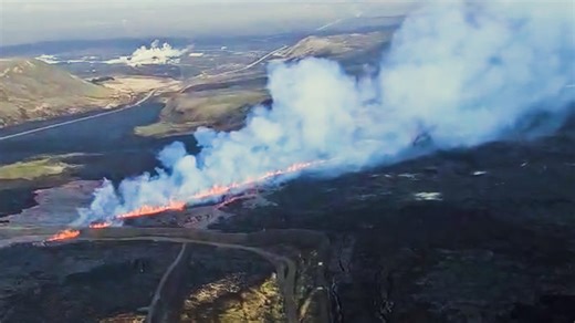 Huge lava flow forces evacuations near Icelandic volcano