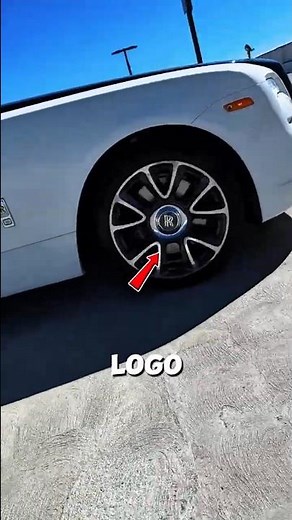 Why the Rolls-Royce Logo Never Spins With the Wheel 🤯 The 100-Year-Old Secret!