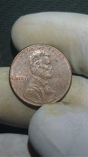 This 2015 Lincoln Penny Is Worth $35 Million — Do You Have One? #chicagocoin #currency #coin #money
