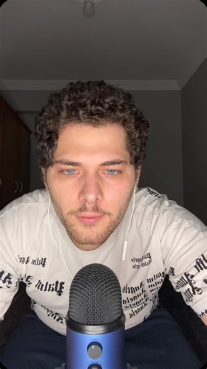 Kevin ASMR on Instagram: "ASMR 7 TYPES OF MOUTH SOUNDS 👄 #asmr #mouthsounds #reels"