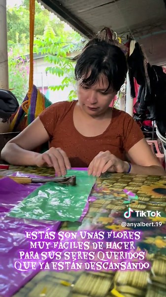 Cómo hacer flores para el día de los difuntos