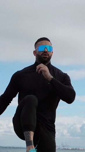 Trained at Brighton Beach today. Thought the waves were crashing… turned out it was just the mums’ hearts. #BrightonBeach #PunjabiCharm #OutdoorTraining #FlirtyFitness #RoneySaanjatt | Roney Singh