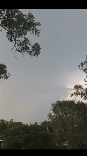 Jelly Beans on Instagram: "Lightning strikes compilation videos. #lightningstriking #compilation #lovemothernature #CapturingMomentsCreatingMemories #capturingraremoments"