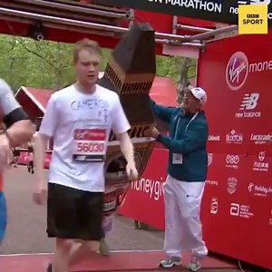 111K views · 551 reactions | RIP Andy Bernard at 0:35 -  @bbcsport | FloTrack | Facebook