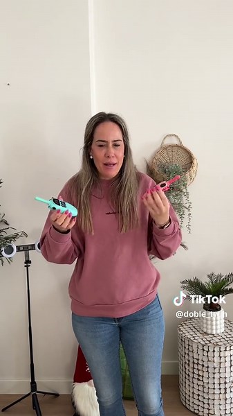 Estos walkie talkie funcionan súper bien, se escuchan genial y cogen bastante distancia 🙌🏻 me ha sorprendido bastante lo bien que van‼️ #walkietalkie #walkie #juguetes #oferta #ttshop