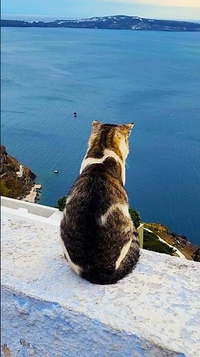 Santorini is So Beautiful
