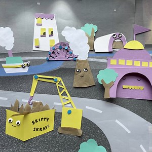 🌇 Help us build a cardboard city these school holidays! From towering skyscrapers and futuristic spaceports to winding roads and bustling city squares, the possibilities are endless. Be inspired by the wonderful cardboard creations built by renowned artists Isobel Knowles and Cat Rabbit from Soft Stories and build your own in Cardboard City Crafters! 🔗 Plan your Spring School Holidays https://brnw.ch/21wCs29 📌 Lower Ground Floor 🎟️ Included with museum entry ⏰ 10am – 4pm | Scienceworks