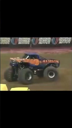 Samson Monster Truck Freestyle at Detroit Monster Jam 2012!