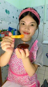 Hari ni saya buat jejari kentang crispy di luar lembut di dalam, mengunakan 3 bahan ringkas sahaja. #vod | Julizah Aden