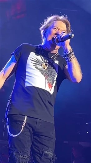 Axl Rose Still Bringing It on “Civil War” 👀