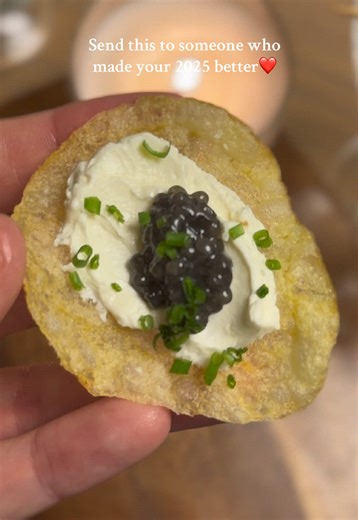 ADORE YOU. Get ready to meet your new favourite seed oil free crisp in 26! #seedoilfree #nye