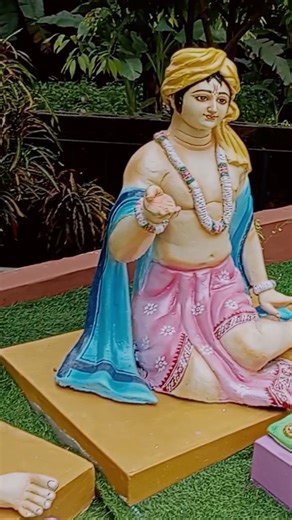 Om krishnay vasudevay namah 🙏🙏🙏🙏#shorts #youtubeshorts #song #viral
