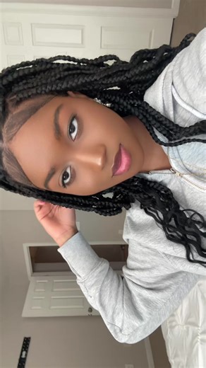 theangelinashow (@theangelinashow)’s videos with original sound - steele