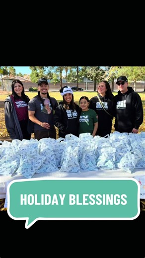 Christmas Day at Sunset Park 🌅 Through our Aloha Gives Back program, our team came together to pack and distribute care bags with essential items, reminding us that kindness and community are the greatest gifts of all! 🌺 #alohagivesback #communityoutreach #smilesucka #lasvegas