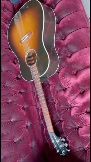 Guns n Roses Slash Gibson J-45 Acoustic Guitar Billy Lane