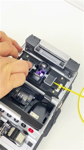 Signal Fire AI-20 Fiber Fusion Splicer