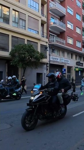 Km 38.8 - John Korir (KEN) 2h02:24 - 1st Place VALENCIA MARATHON 2025