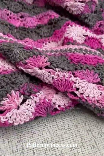 Pink Camo Crochet Baby Blanket Pattern | Girl Camo Blanket | Catherine's Wheel Crochet Afghan
