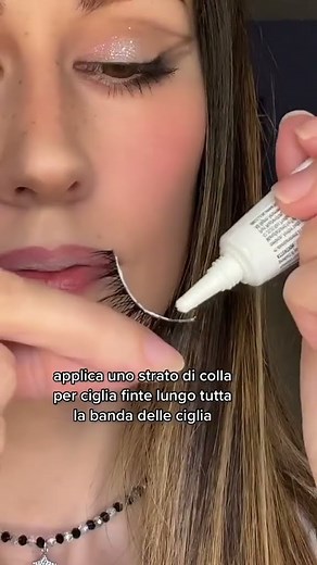 Come applicare le ciglia finte - tutorial ✨ #makeup #truccoocchi #makeuptutorial
