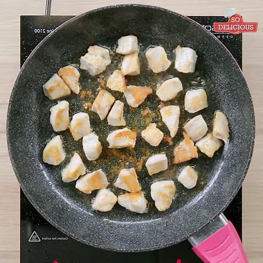 Chicken and Veggies in Parchment Paper