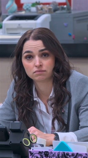 Me prometió un aumento en diciembre, no comience con sus cosas #LaOficinaMx #AmazonPrimeMx #PrimeVideo