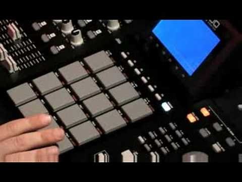 Akai MPC5000 Music Production Center