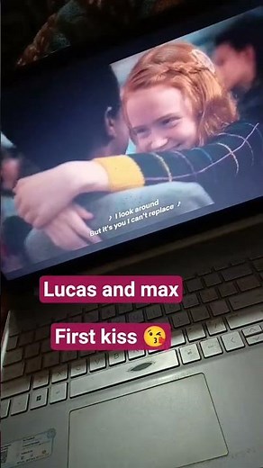 Max kissing lucas ( stranger things S2 ) #netflix #netflixseries